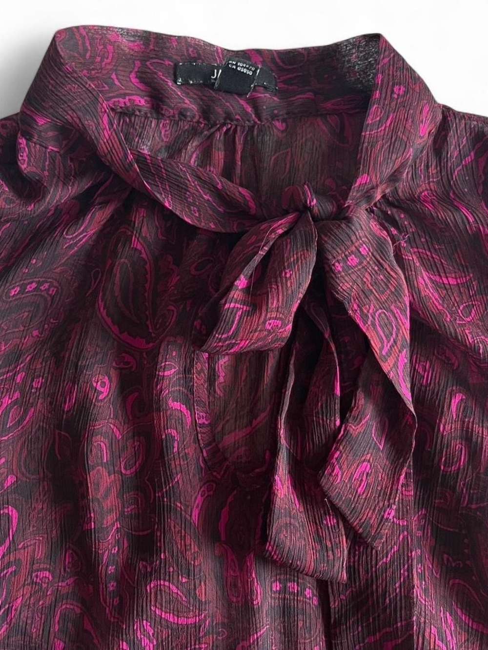 Size Small Purple Jacob Patterned Top - Picture 6 of 7